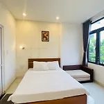 Bona Hostel